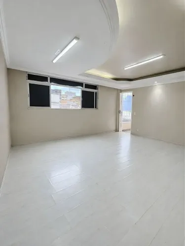 Apartamento com 3 dormitórios à venda, 106 m² por R$ 340.000,00 - Centro - Macaé/RJ