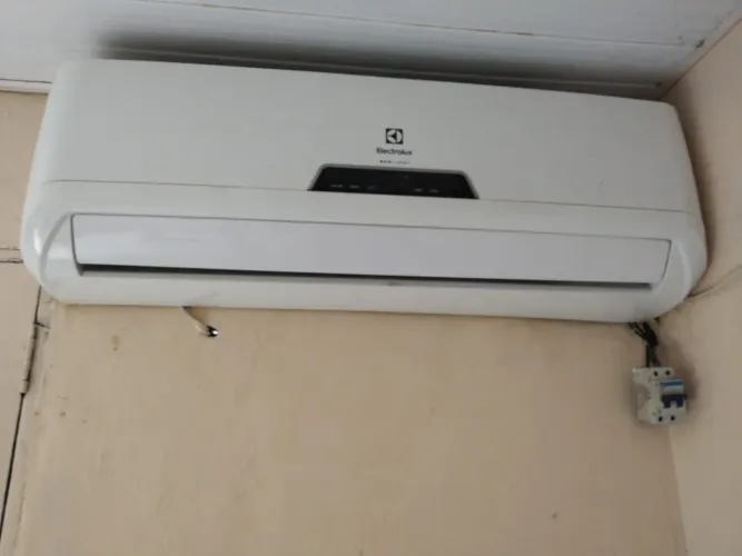 Central de ar condicionado Electrolux 12 mil btus