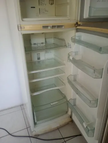 Geladeira Eletrolux