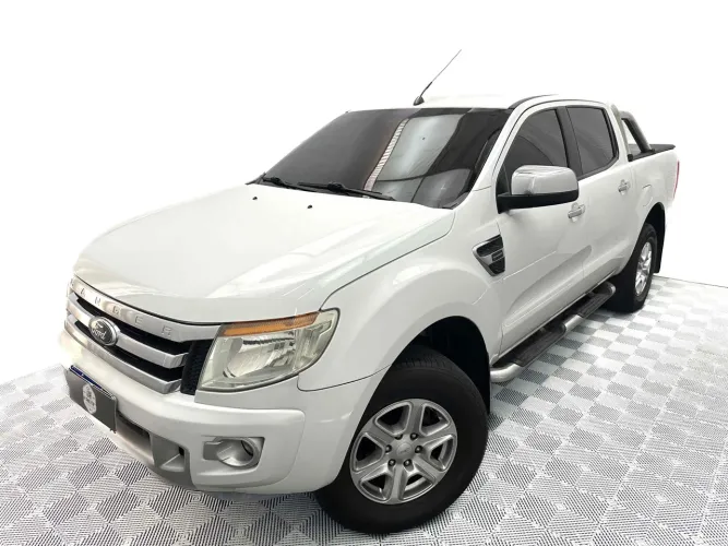 Ford Ranger XLT 2.5 16V 4X2 CD Flex 2014
