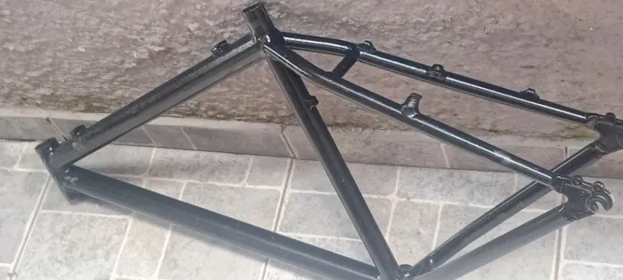 Quadro de aluminio aro 24 leve muito leve