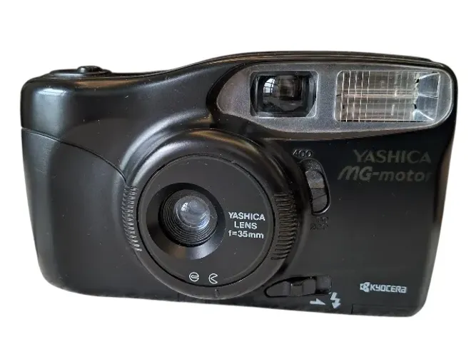 Câmera Yashica MG-Motor 35mm Analógica Funcionando