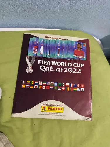 Álbum da copa 2022 completo capa mole