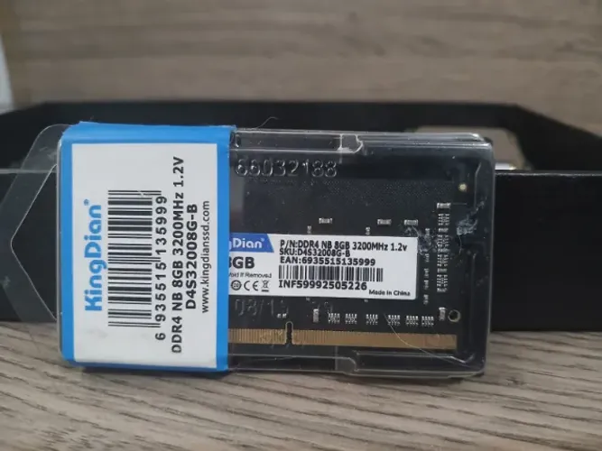 Kit Upgrade Notebook: Memória RAM 8GB DDR4 3200MHz KingDian + SSD M.2 Hikvision 512GB