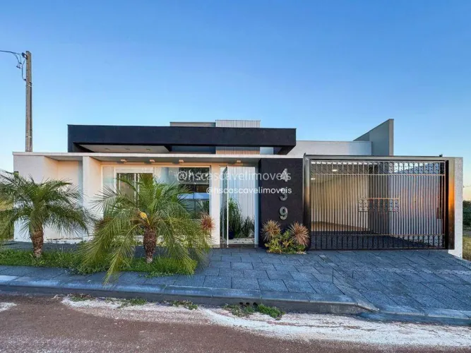 Casa terreno inteiro, 3 suítes, Tropical III