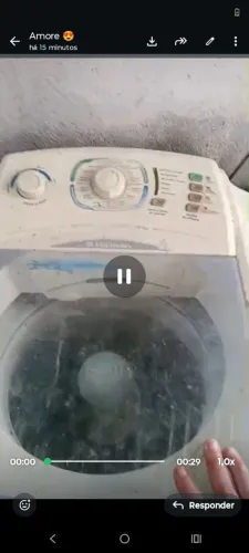 Máquina sem defeito, só preciso limpar, pois mudei e ela ficou na antiga casa.