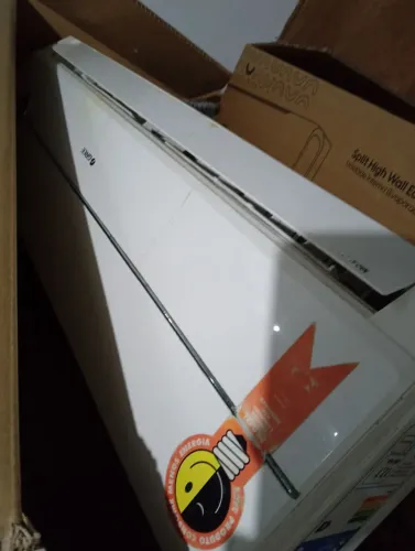 Ar condicionado 9000btus 220 v ,todos funcionando perfeitamente