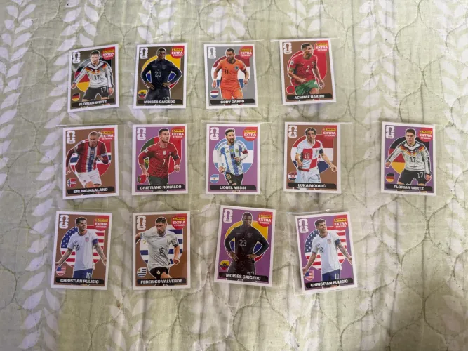 Lote de figurinhas legends copa 2026