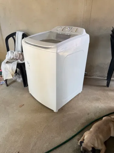 MÁQUINA DE LAVAR ELECTROLUX 13 KG - JET&CLEAN