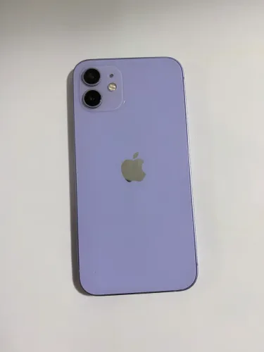 iPhone 12 64 GB Roxo usado