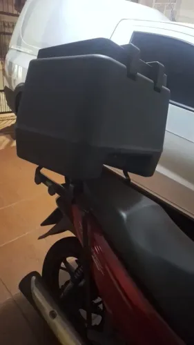 Baú 80 litros e Suporte