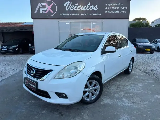 Nissan Versa SL 1.6 16V Flex Fuel 4P Mec. 2014