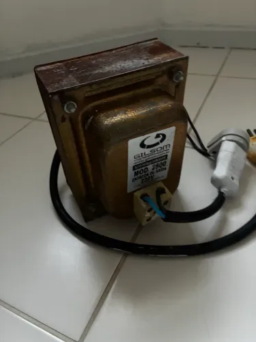 Transformador 110-220v