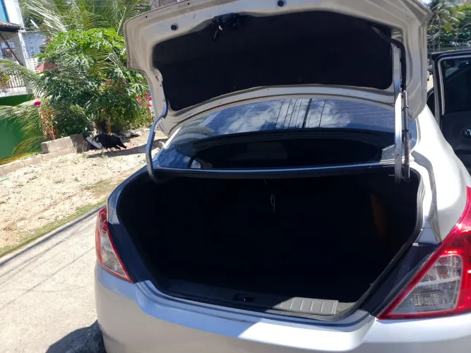 Nissan Versa Unique 1.6 16V Flexstart 4P Aut. 2018