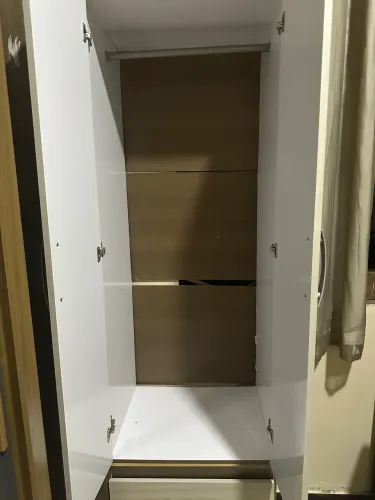 Guarda roupa usado
