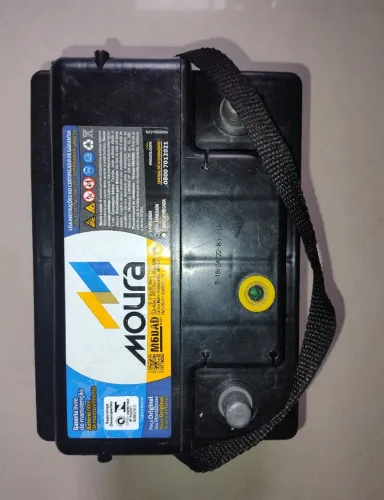 Bateria para carro "Moura"60 amperes.