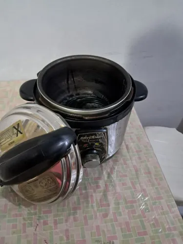 Vendo panela de feijão 