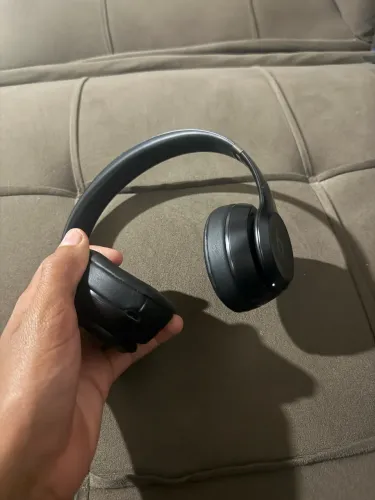 Beats Solo 4