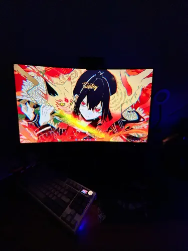Monitor Gamer AOC 27" 240Hz + Braço Articulado (Oportunidade)