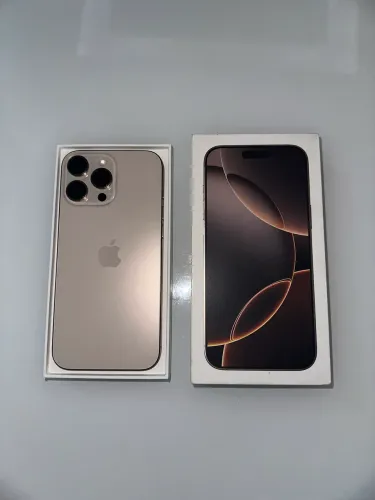 iPhone 16 Pro Max 256Gb *COM GARANTIA*
