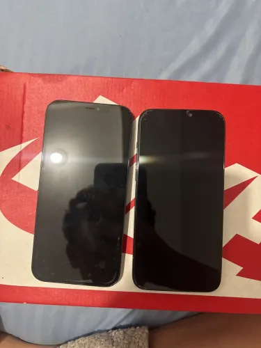 2 iPhone 12 pro max para peças/conserto