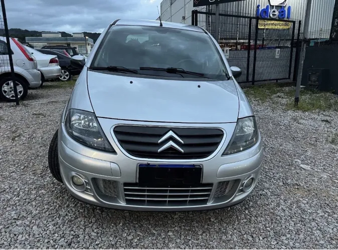 Citroen C3 Exclusive 1.4 Flex 8V 5P 2012
