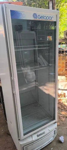 Freezer semi-novo