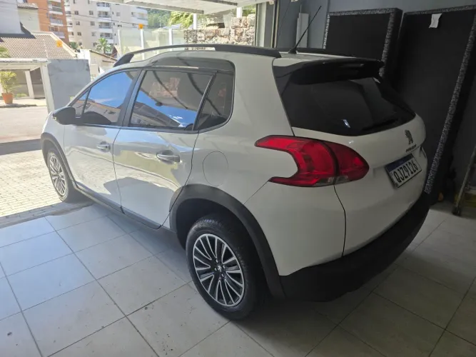 Peugeot 2008 Allure 1.6 Flex 16V 5P Aut. 2020