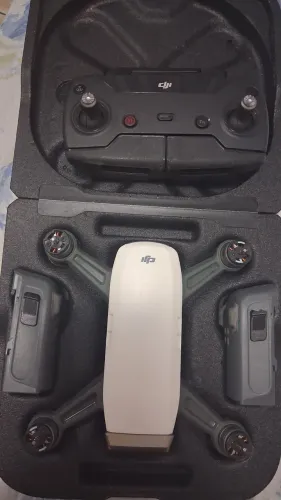 DJI spark com 3 baterias muito novo