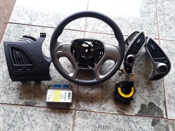 Vendo peças ix35 2011