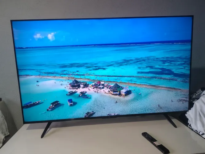 Smart 60 pol 4k Android pode abaixar aplicativo a tv TCL controle por voz e bluetooth