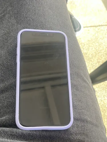 iPhone XR 64GB - usado