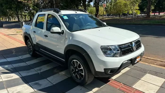 Renault Duster Oroch Exp. 1.6 Hi-flex 16V Mec. 2017
