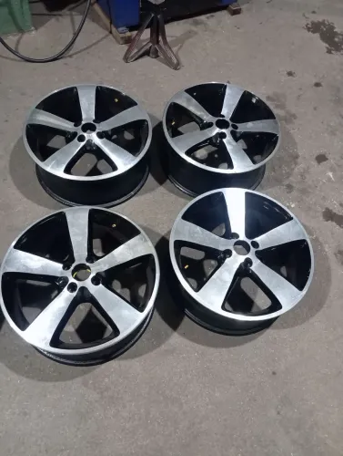 Aro 17 
