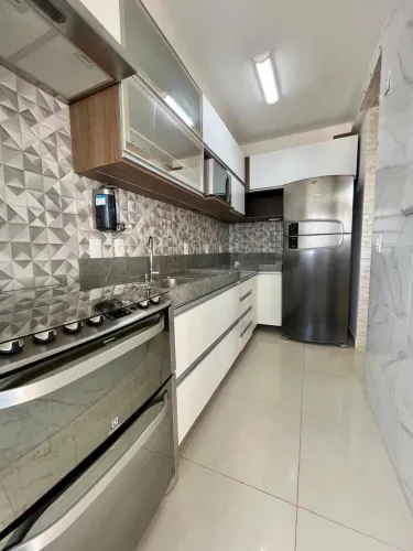 Apartamento mobiliado à venda no Garden Monte Líbano