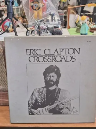 LP VINIL lp eric clapton crossroads, caixa com 6 Lps perfeito estado de conservação 