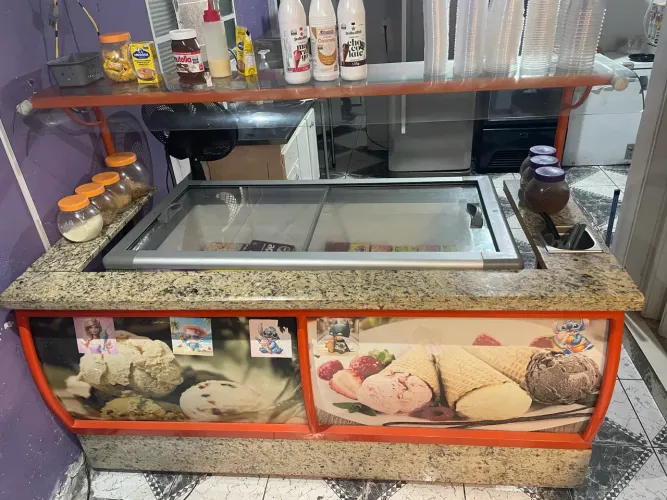 Balcão de self-service para sorveteria em mármore 
