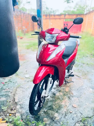 Honda Biz 110i - Econômica, conservada e pronta para rodar