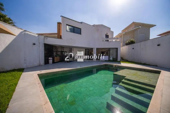 Casa à venda em Cotia, Granja Viana, com 6 suítes, com 520 m², Condominio São Paulo II