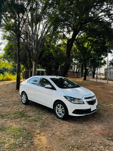 Chevrolet Prisma Sed. LT 1.4 8V Flexpower 4P Aut. 2015
