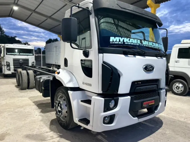 Ford cargo 2429