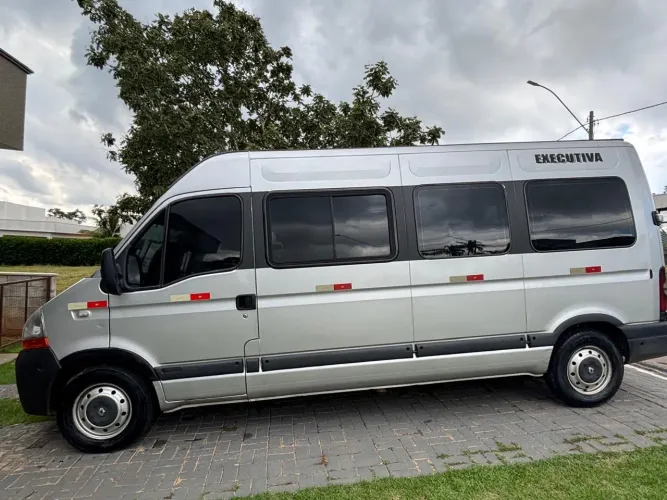 Renault Master 2.5 DCI Executivo 115cv 16L Dies 2013