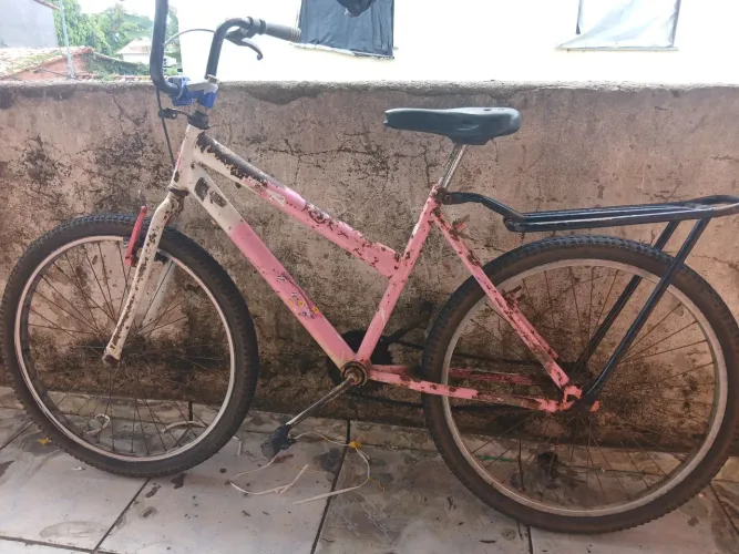 Vendo bicicleta por 80 reais