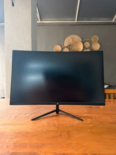 MONITOR SUPERFRAME CURVO 180HZ/24?/FULL HD/COM AUDIO! (PEGO SEU USADO NA TROCA)