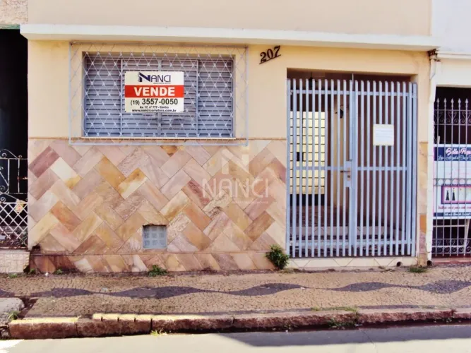 Venda de Casas / Padrão na cidade de Rio Claro