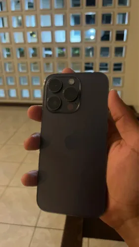 IPHONE 14 pro 