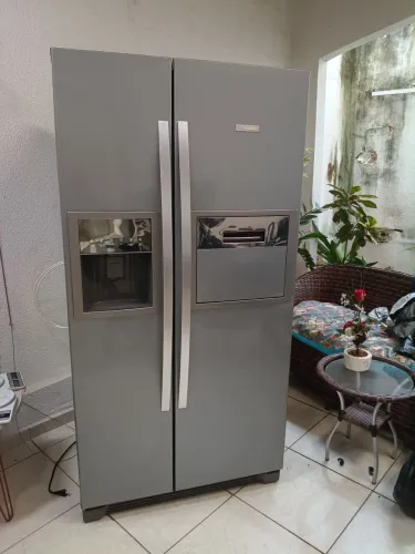 Vendo geladeira side by side Electrolux e lava e seca Samsung