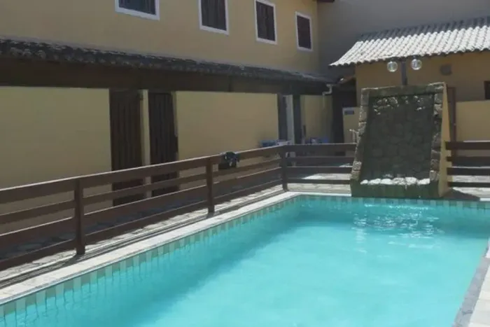 Casa Duplex em vila - 2 quartos c/ vaga no Peró, Cabo Frio - RJ