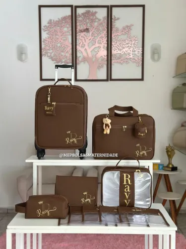 Bolsa Maternidade Luxo com Excelente Acabamento trabalhamos por encomenda 