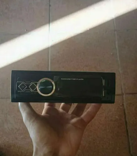 Aparelho de Som Automotivo Bluetooth Dupla USB Pen Drive Rádio Acabamento Black Piano Led